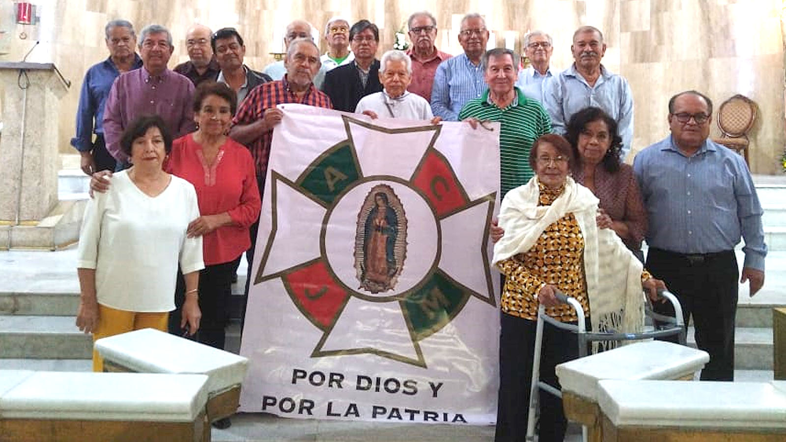 POR DIOS Y POR LA PATRIA